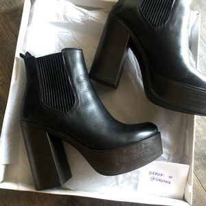 Steve Madden - Platform Geanna Boots